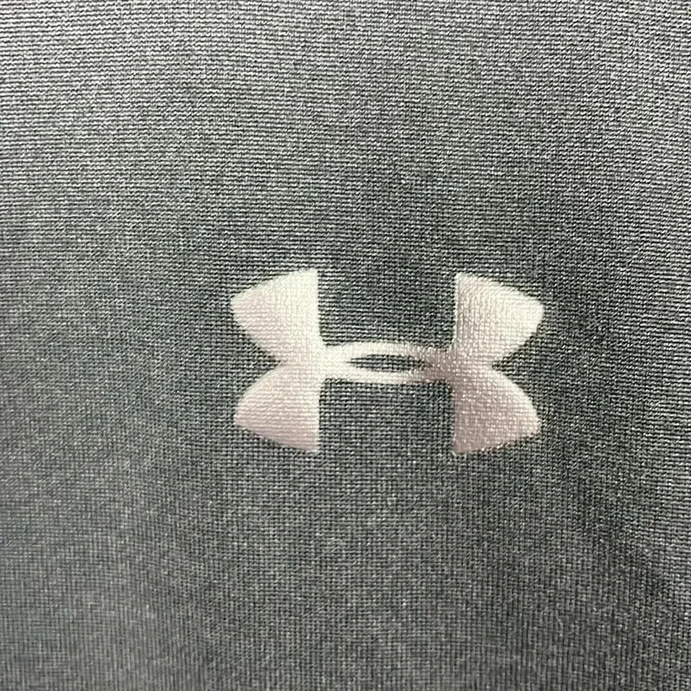 Under Armor Mens Lightweight Jacket Black L Tall 1/4 Zip Turtleneck Stretch EUC